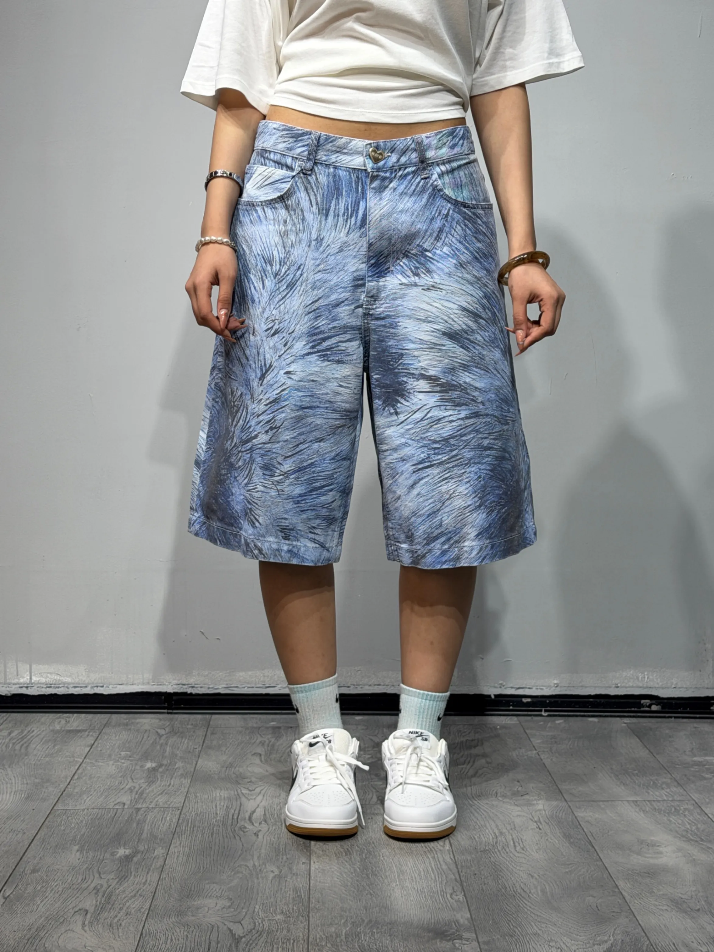 short 3